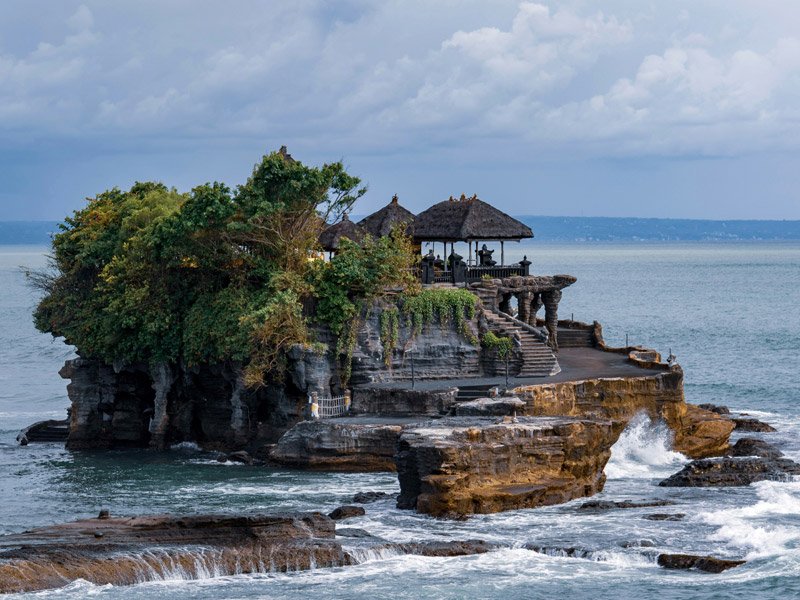 Tanah Lot - Amed Ari Taxi